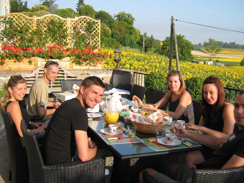 Chateau Coquelicot Souilhanels Bagian luar foto